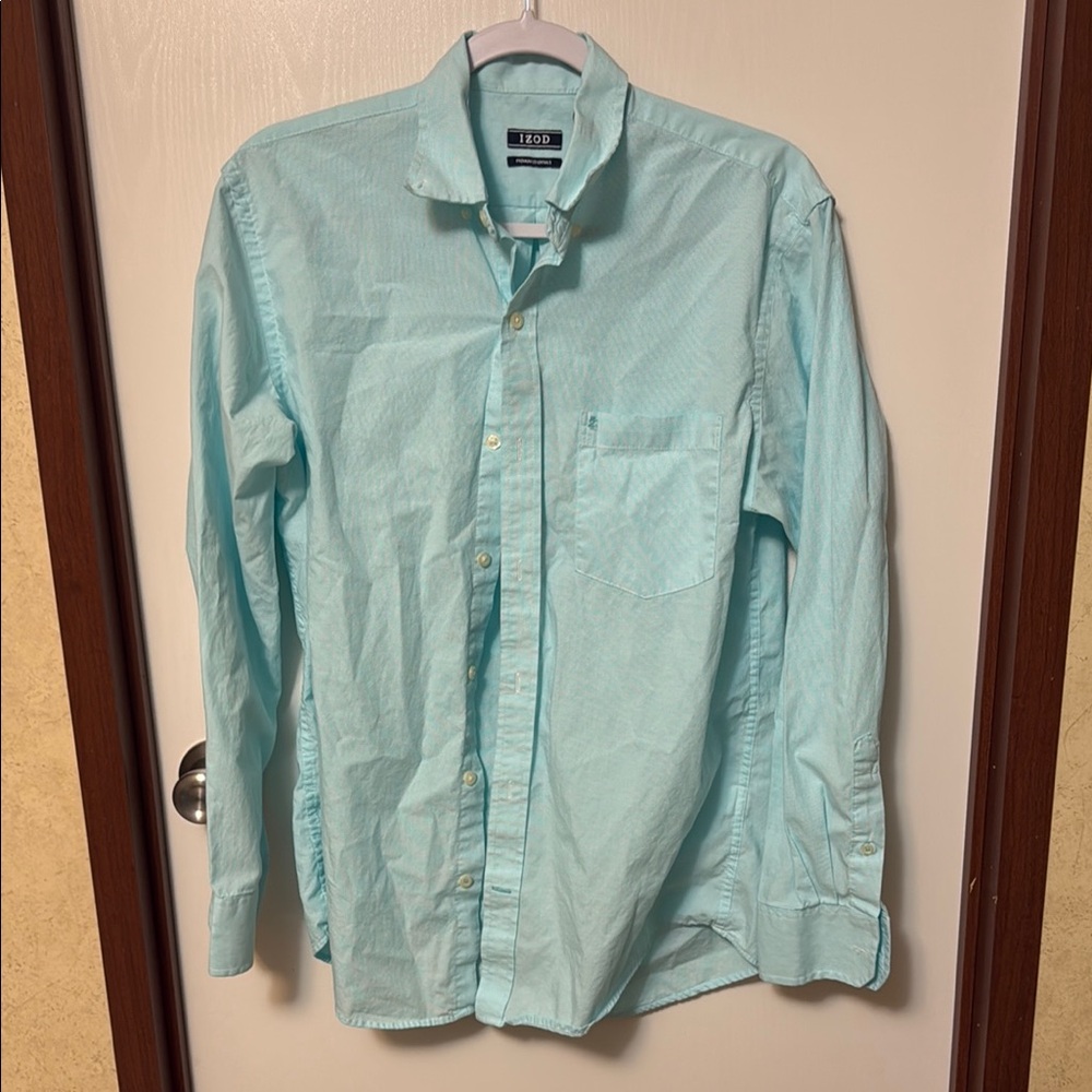 IZOD Men's Light Blue Shirt Size S